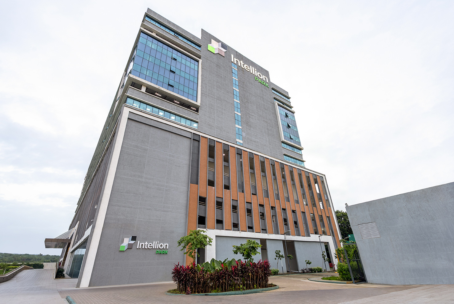 Intellion Park Tower-1