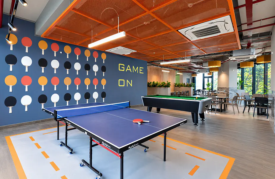 recreation-zone-smartworks-the-square-andheri.webp